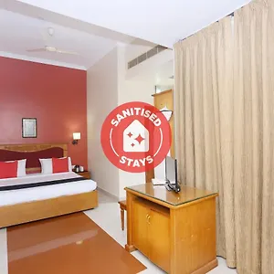 Capital O 45944 Club 7 3* Tiruvalla