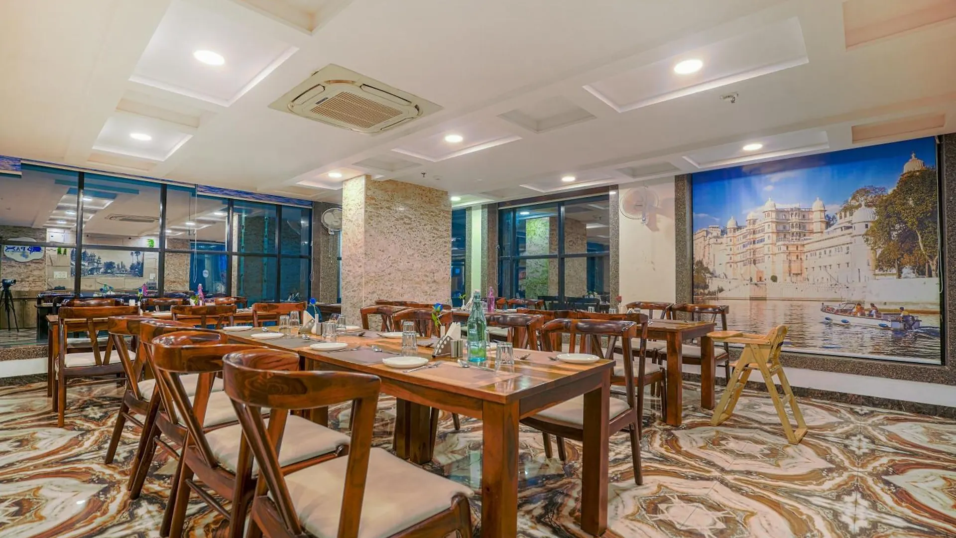 Pax Hotel Grand Blue 3 Min Walk From Udaipur City Railway Station