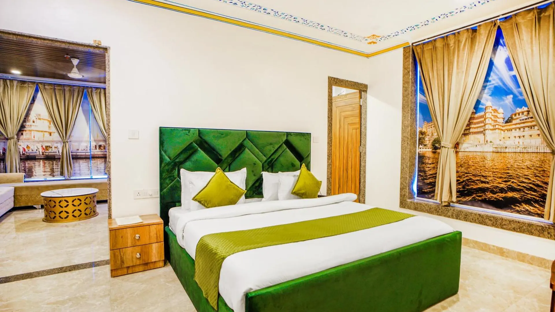 Pax Hotel Grand Blue 3 Min Walk From Udaipur City Railway Station
